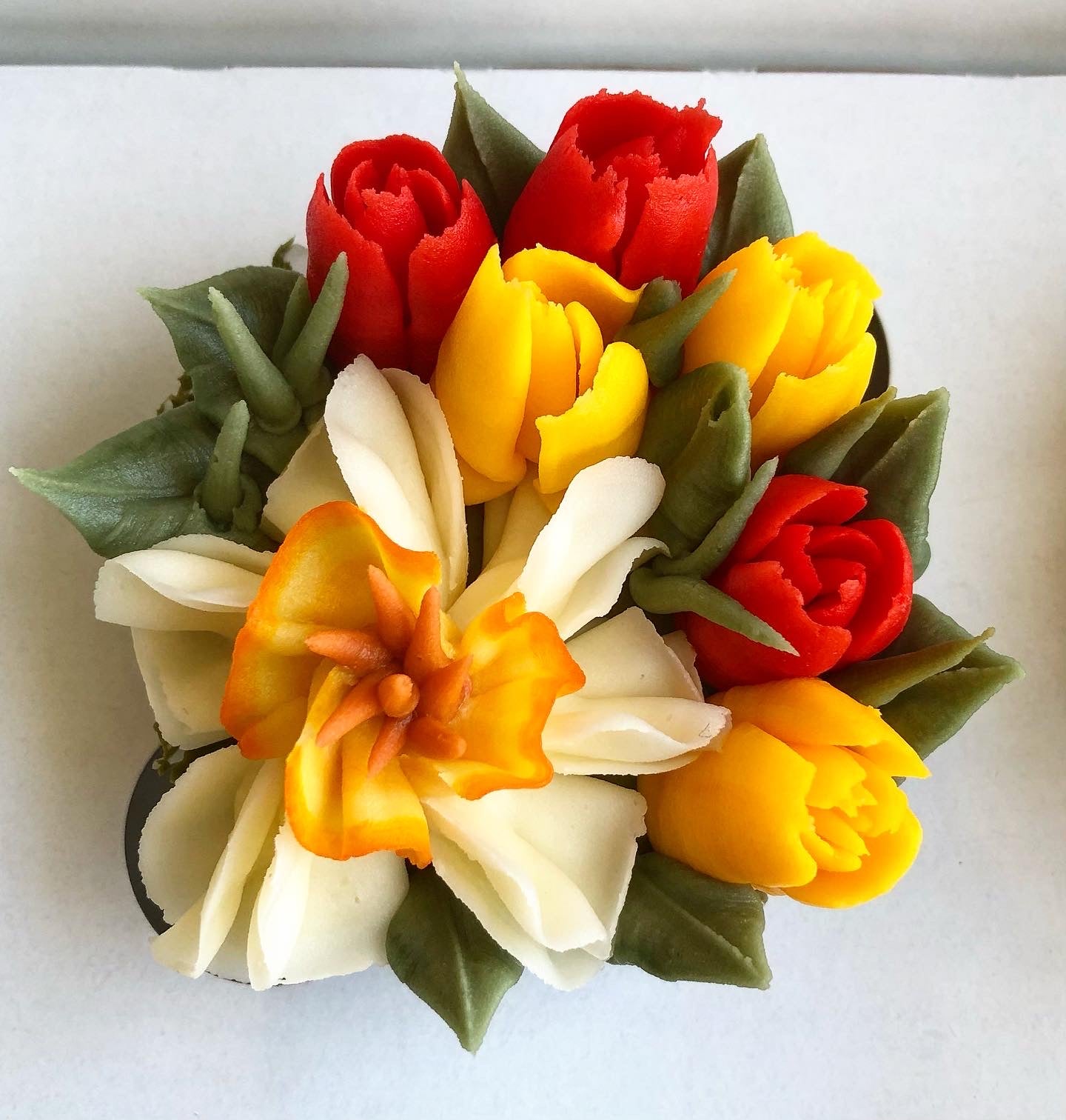 Daffodils & Tulips